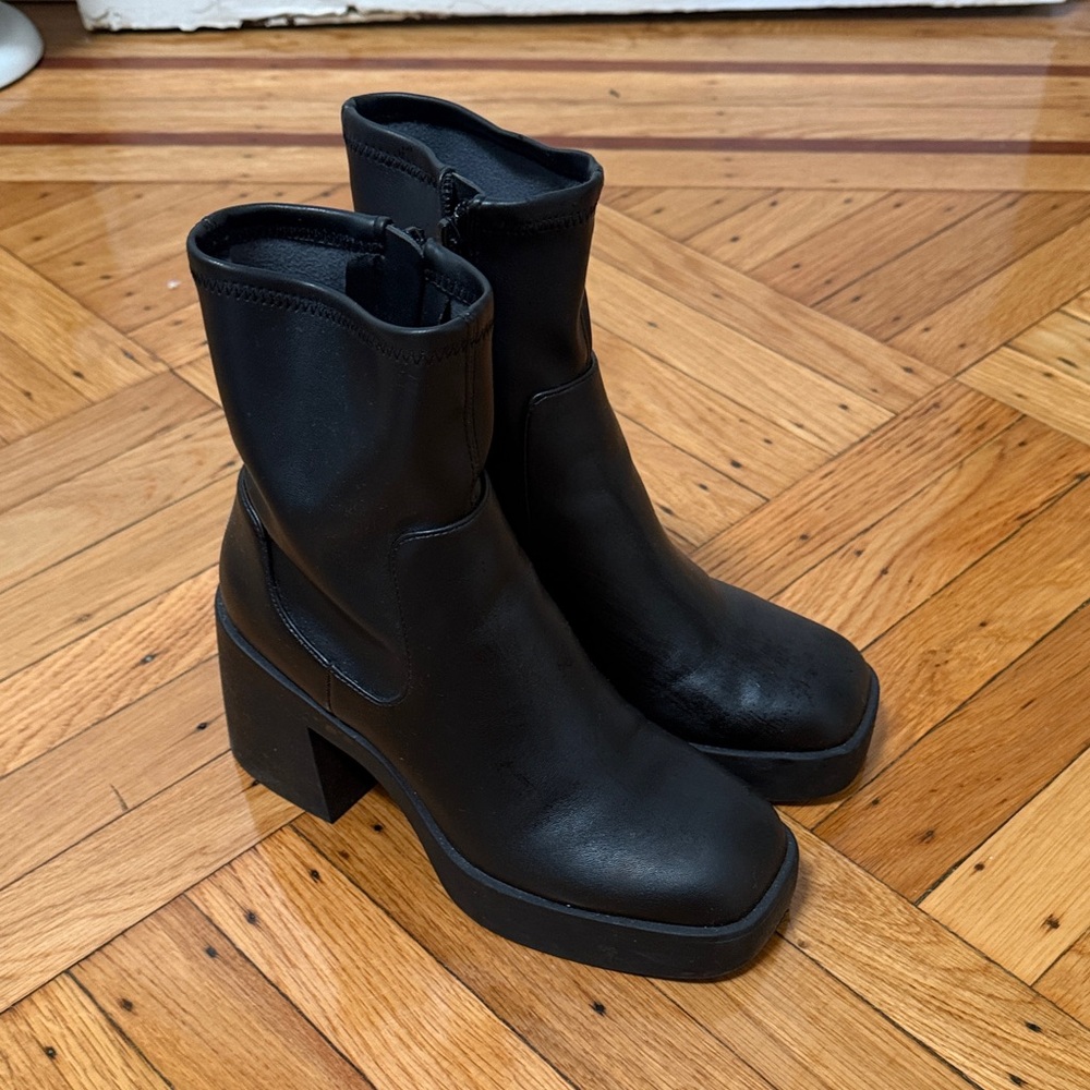 Mi Black Platform Block Heel Ankle Boots